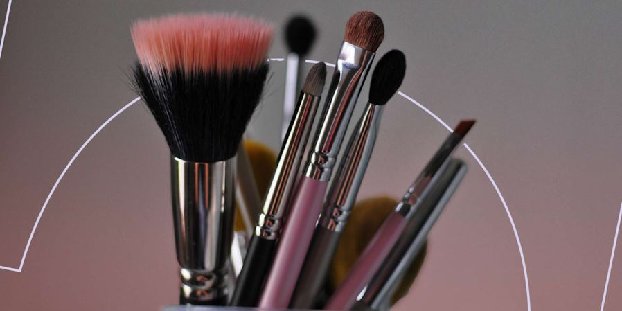 makeup brushes